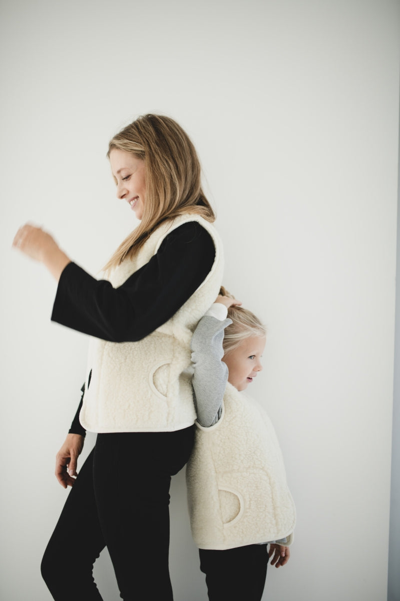 wool vest mama - natural white