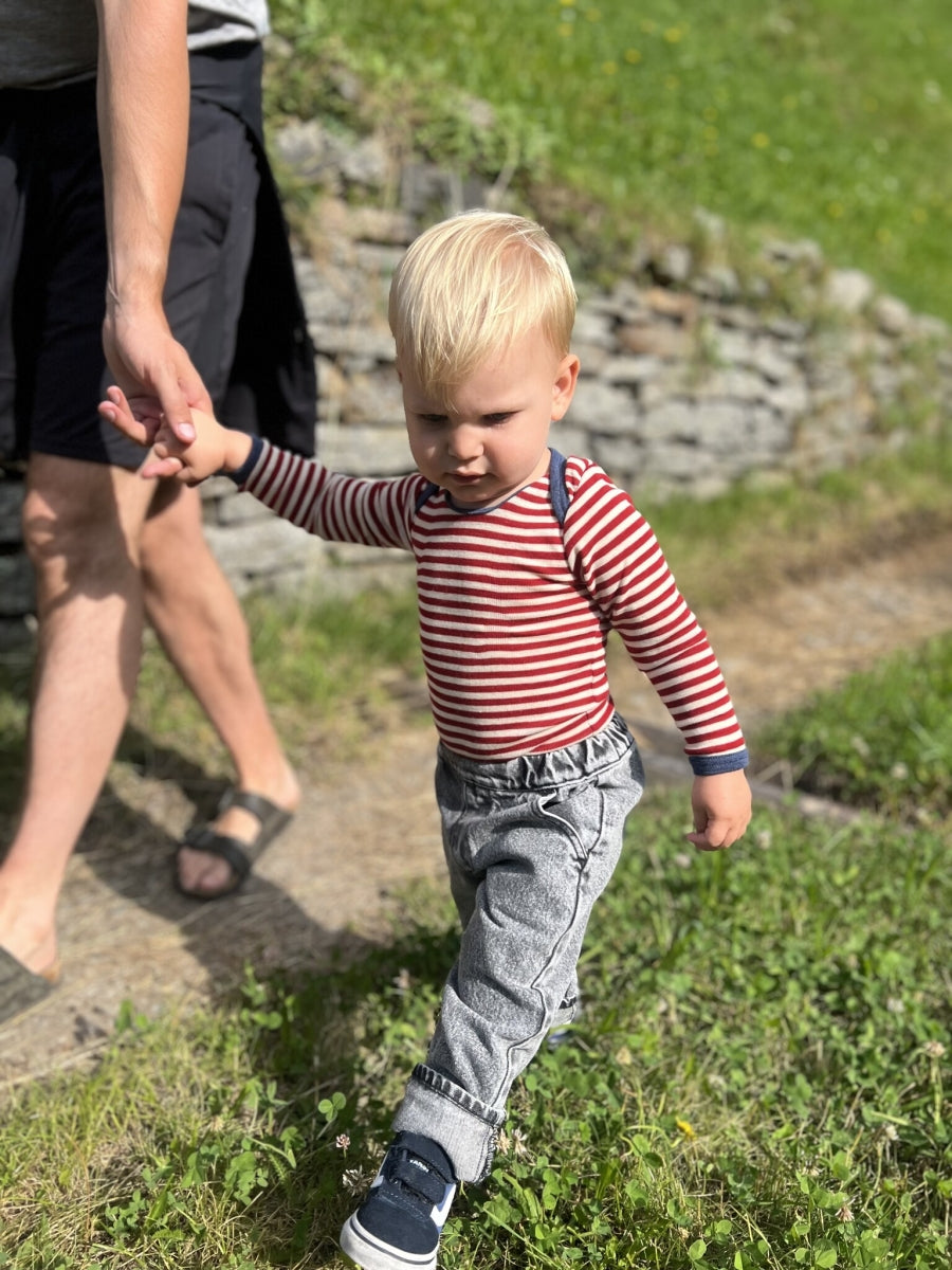 wollen body - rode strepen