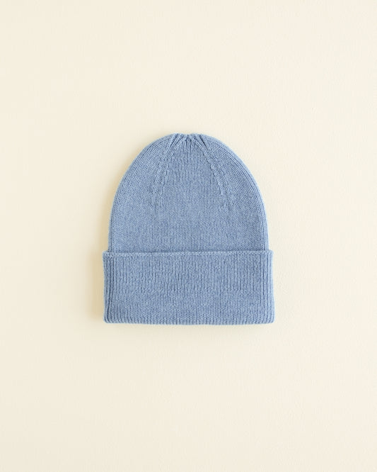 beanie fonzie - newborn - light blue